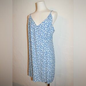 Reformation Marlowe mini dress Vneckline adjustable straps notched hem floral 1X